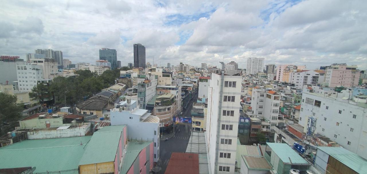 Gemini Saigon Luxury Hotel Ho Chi Minh-stad Buitenkant foto